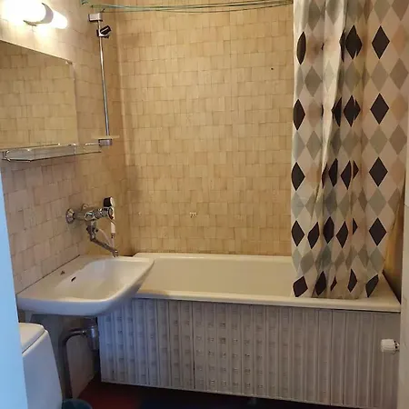 Knipnaes Laekarvillan Apartment *